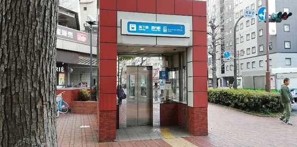 地下鉄ブルーライン関内駅の7番出口